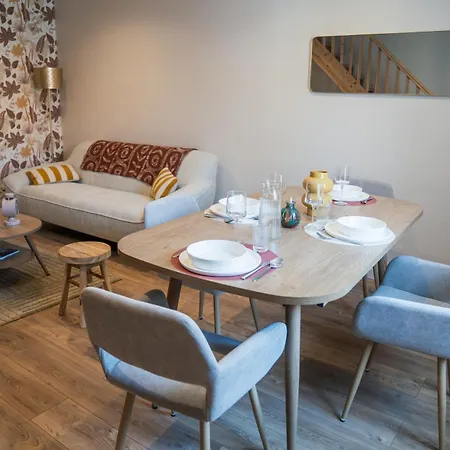 Apartment Duplex De Charme 80 M2 Equipe Dans Le Centre Historique Pieton Béziers